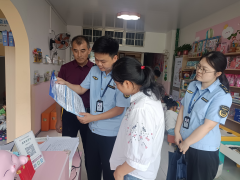 <b>商超、餐饮店开展“食物平安进万家”宣传</b>